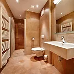 Mountain Estate Aparthotel 4*