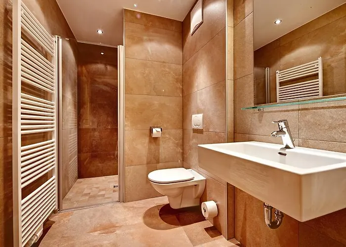 Mountain Estate アパートホテル 4*